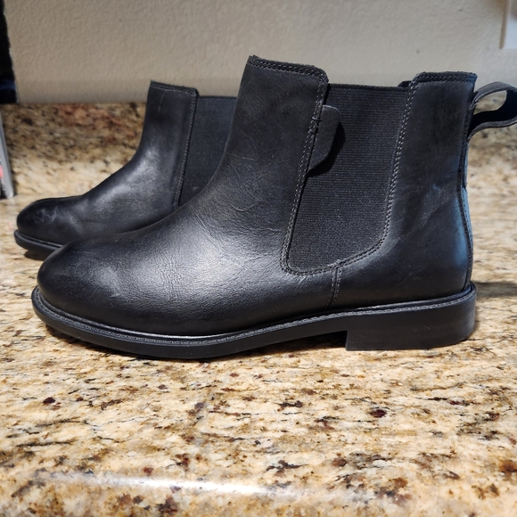Dunham Graham Men's Black Leather Slip On Boots Size 8 - Picture 4 of 13